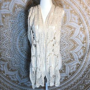 Cream crocheted scarf